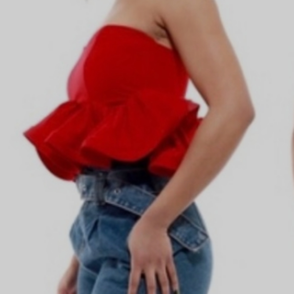 Women's red ruffle tube top